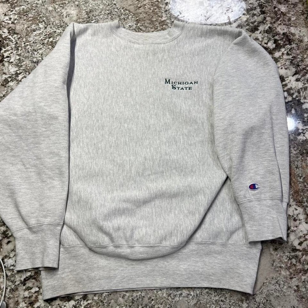 Vintage 1990s state Spartans champion reverse weave sweatshirt  Size XL